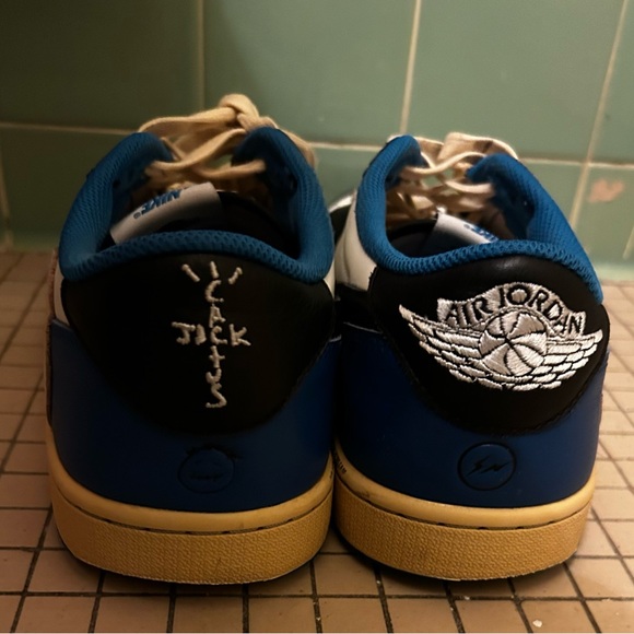 Jordan 1 low fragment design - Picture 5 of 8
